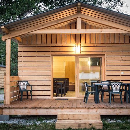 Camping L'Ecureuil - Mont-Blanc Village Domancy Экстерьер фото