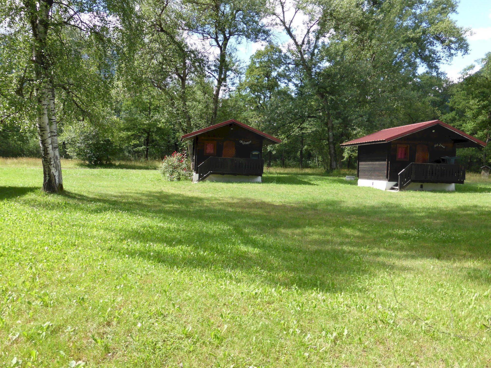 Camping L'Ecureuil - Mont-Blanc Village Domancy Экстерьер фото